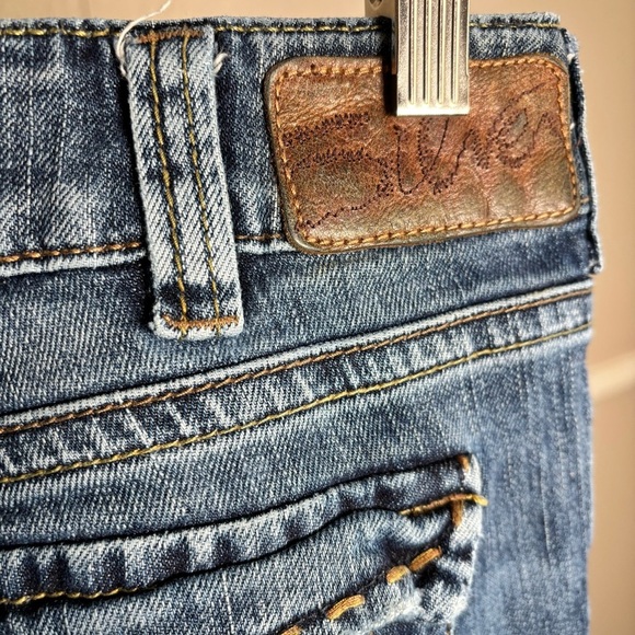 Silver Suki Surplus Mid Rise Bootcut Flare Jeans Size 30 - Picture 7 of 12